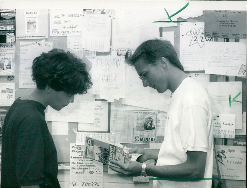 1988 EVERY SECOND WHO CALL SEARCH NACL STUDENT CAN USUALLY FILM - Vintage Photograph