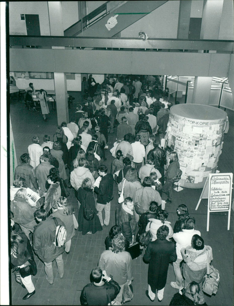 1988 CRO-YEAR HAMPE ITINENTIEGEND PERS JOSEF JACOBS GERMANY KURT KARRER FILM - Vintage Photograph