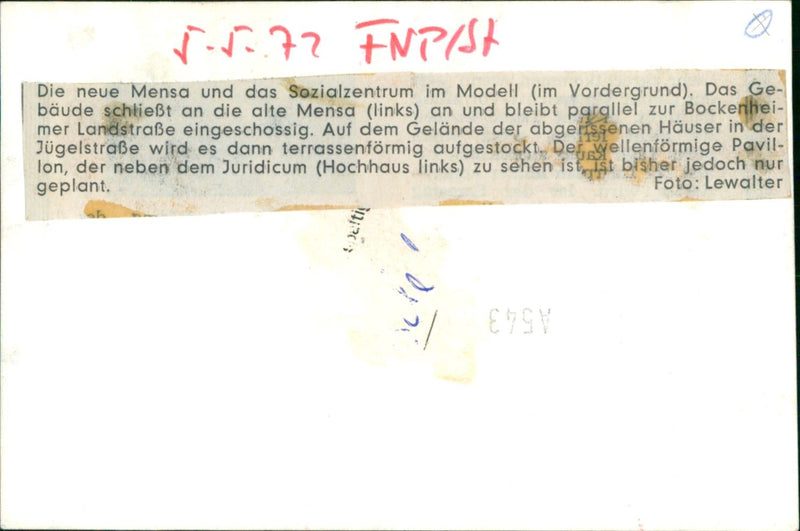 1972 UNIVERSITAT BONDS CANTEEN AND SOCIAL CENTER MODEL FRO - Vintage Photograph