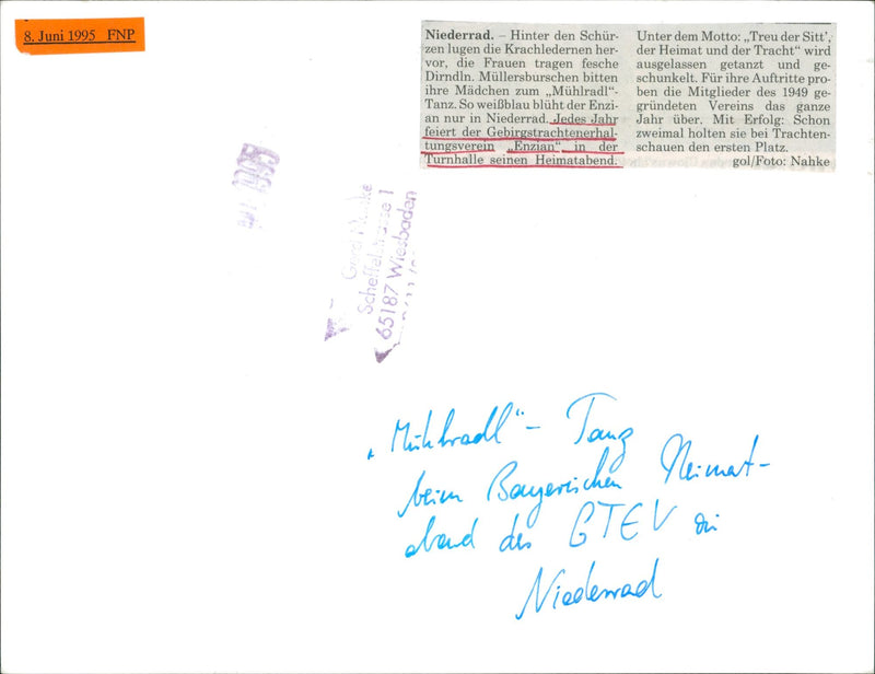 GRAY PANTHERS FFUU TRAINEES FROG DEPENDENT MODEL LANDS MARITA COUNT BAND MICK - Vintage Photograph