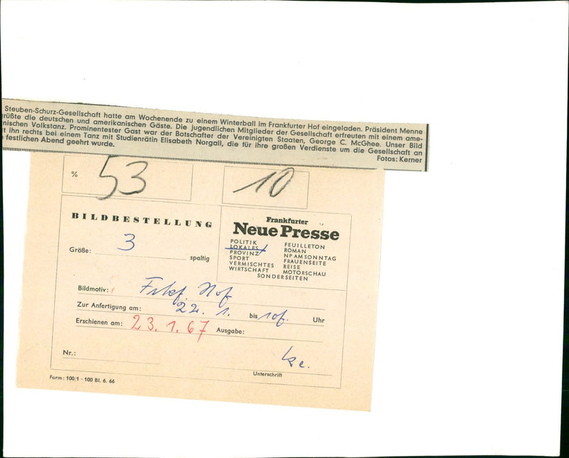 GRAY PANTHERS FFUU TRAINEES FROG DEPENDENT MODEL LANDS MARITAL FLAU COM GRAF - Vintage Photograph