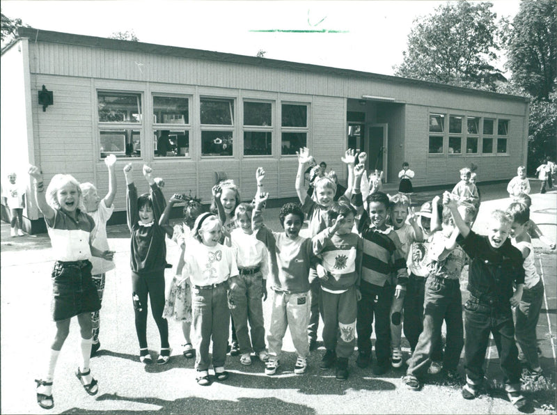 MUSIC LEVEL KREDL MARAUDING PAVILIONS HAVE BEEN COMPLE - Vintage Photograph