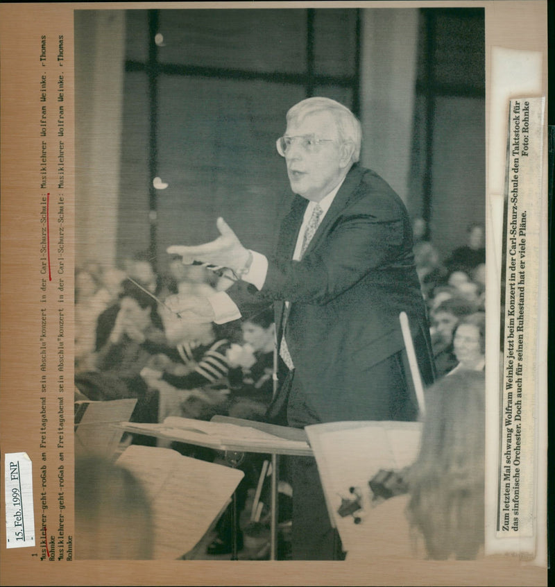 1999 SCHOOLS WOLFRAM WEINKE SWUNG NOW CONCERT CARL SCHURZ SCHOOL - Vintage Photograph