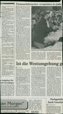 1976 SCHOOLS KATHARINA KNACKER NAOMI FILM INTERNATIONAL CHINA PRESS - Vintage Photograph