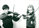 MUSIC SCHOOL YOUTH MUSIC SCHOOL FEHM FABIO JANINA UBEN VIOLIN - Vintage Photograph