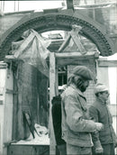 1982 NUSIC SCHOOL YOUTH MUSIC SCHOOL FRANKFURT DOESNT COME TRUE NEVERTHELESS - Vintage Photograph