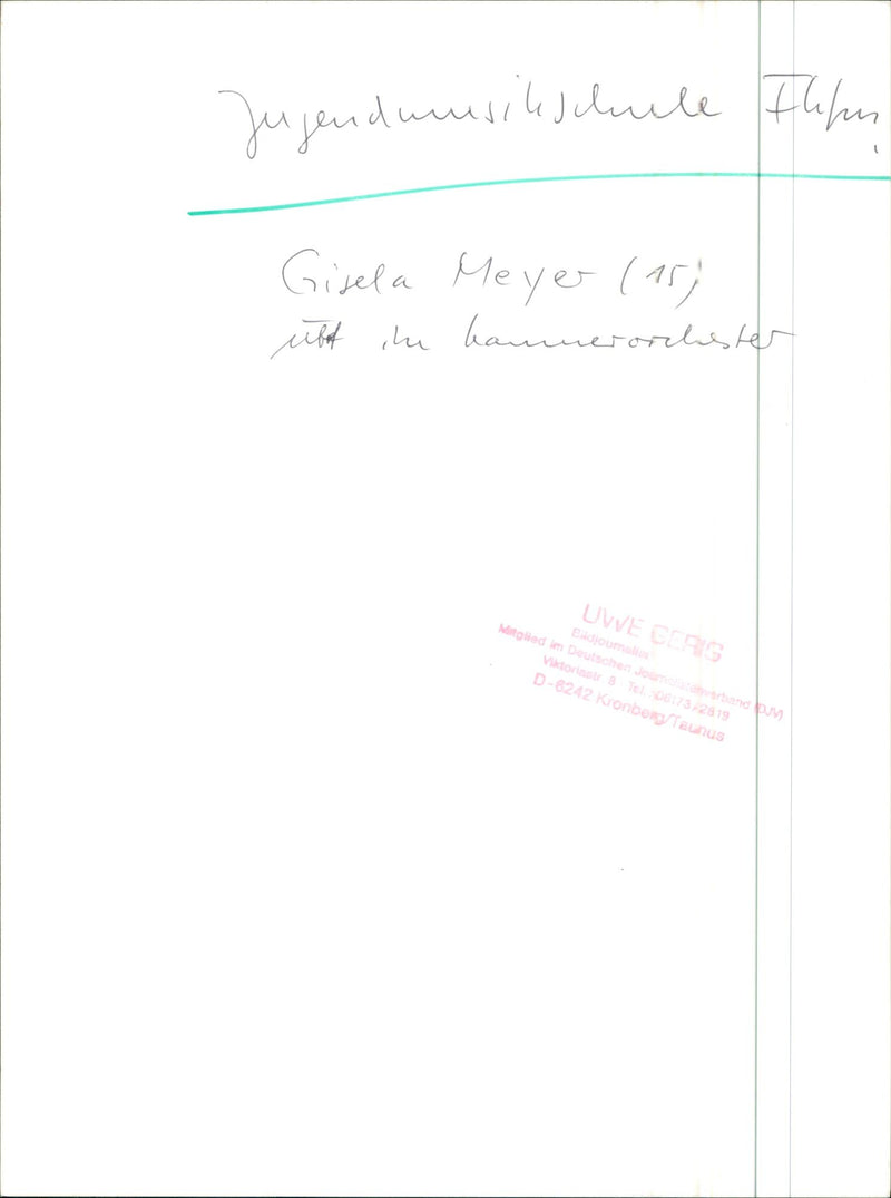 NUSIC SCHOOL YOUTH MUSIC SCHOOL FAHN GISELA UBOD CHE HAMMER - Vintage Photograph