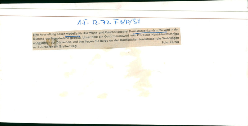 1972 SACHSENHAUSEN MODELS PLAR DARMSTADTER LANDSTRAE SHOWN GUARD SACHS - Vintage Photograph