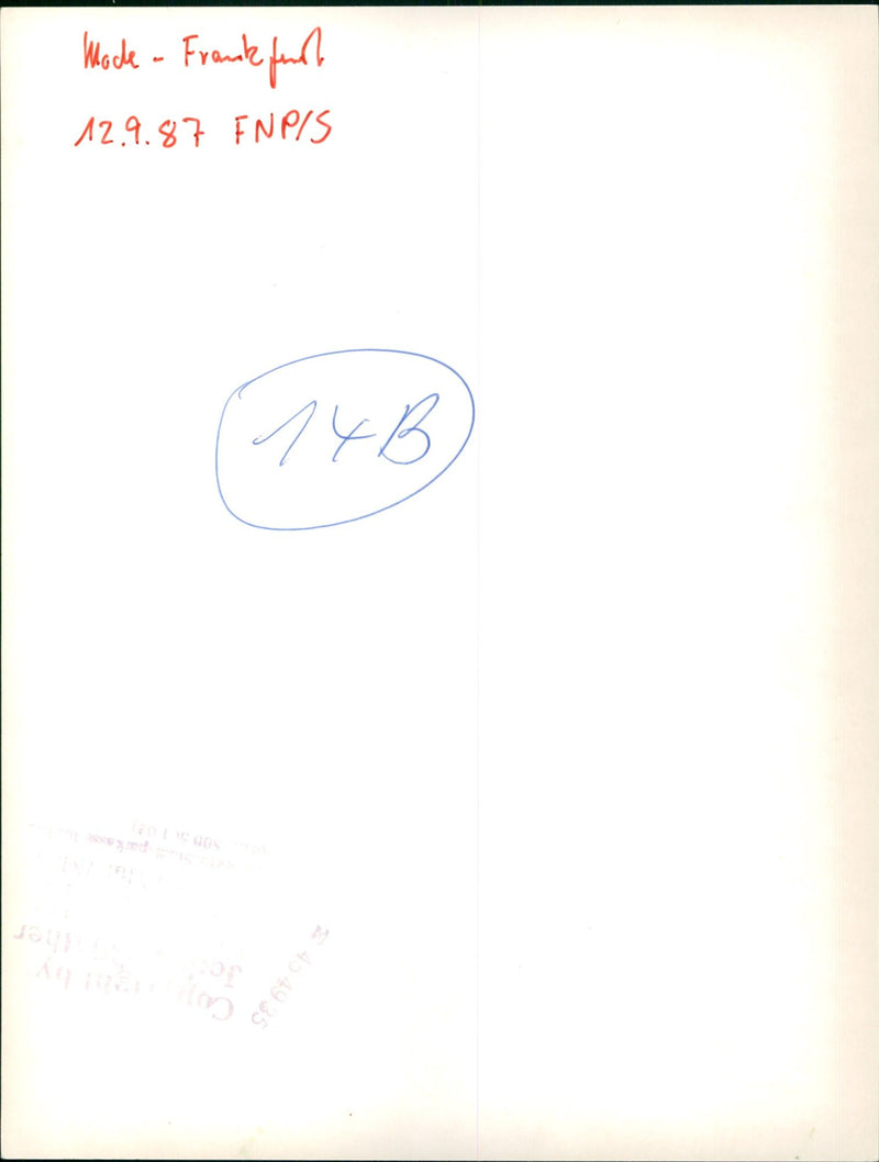 1987 MOCLE FRANKFURT FNCIS FASHION VARIOUS CONCERT HELD BERLIN GERM - Vintage Photograph