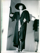 VARIOUS PAINTED FASHION FRANKFURT SILKLINE CHEF FILM - Vintage Photograph