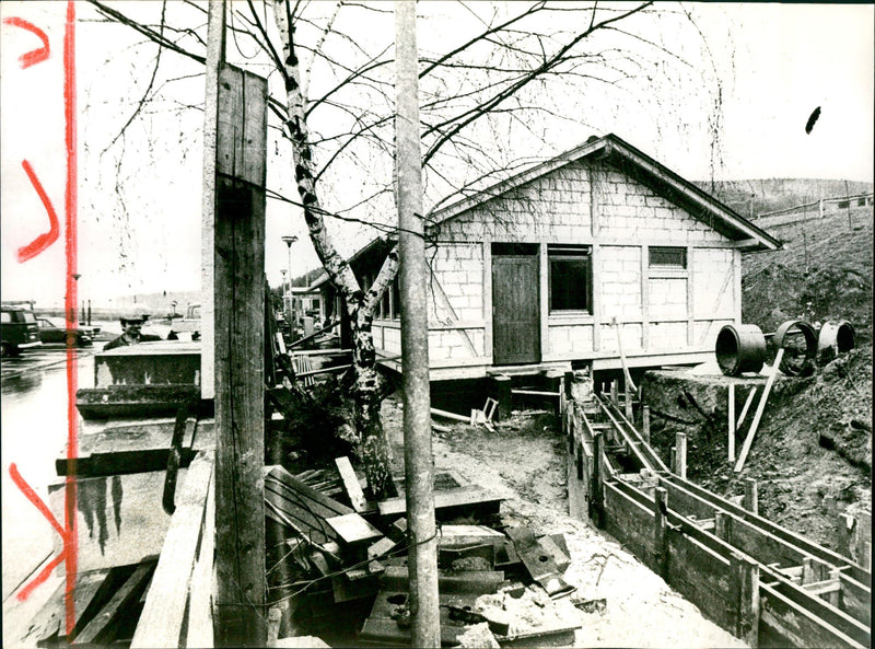 SCERBELIN CERBELIN HUGELGRAVER EXCAVATIONS OCEDE SCERBEL - Vintage Photograph