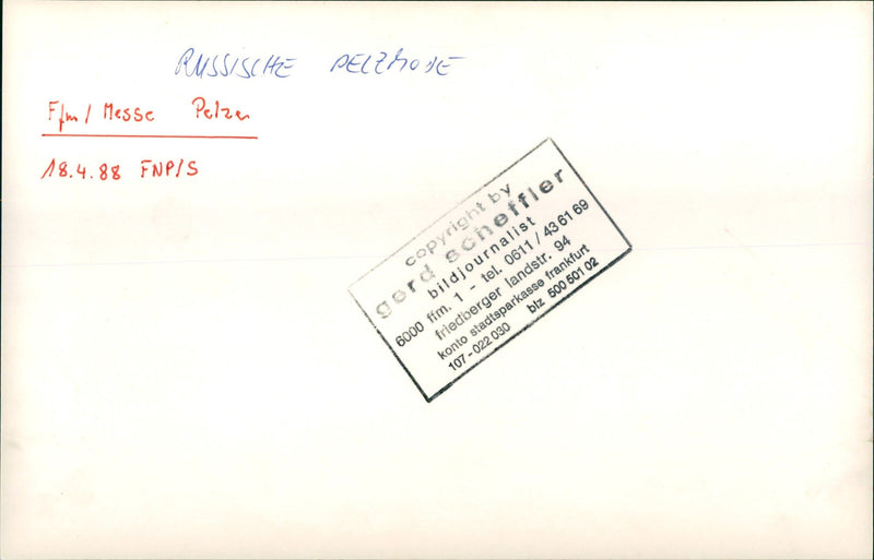 1988 FASHION FOGUE TESTS PELZUESSE CONTINUE FUR FFMO - Vintage Photograph