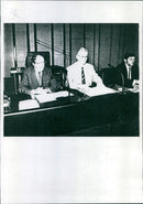 1990 FOGUE TESTS PELZUESSE CONTINUE FASHION SOCIAL PSYCHOLOGIST BAUMANNS SPE MICK - Vintage Photograph