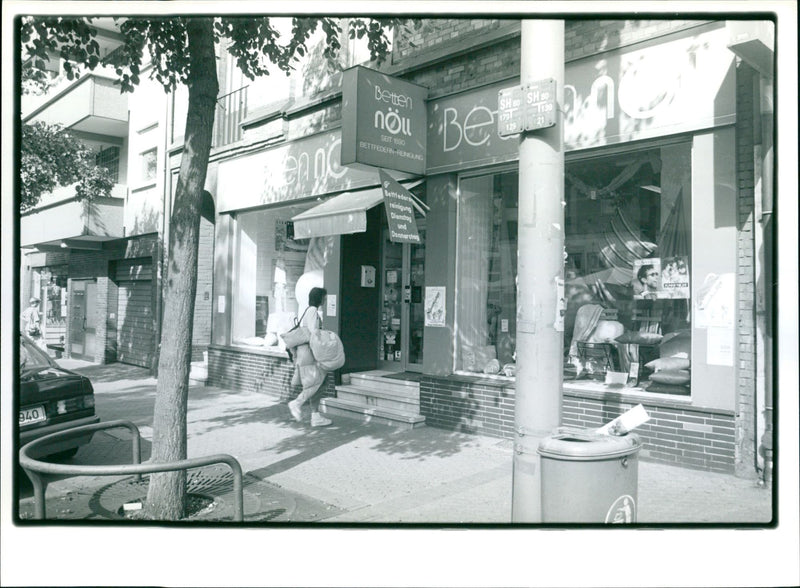 1994 ROADS PLATS BERGER STRAE BEDS NEW SET BETTER REGION WHITE FILM - Vintage Photograph