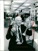 1988 FAIR MUSIC CONNY JACKEL EXPERT FIELD TRUMPETS JACKET - Vintage Photograph