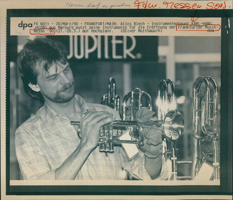 MESSEN MUSIC HESSEN HAS GEECHEN RESSEN DPA MARZ FRA JACOBI - Vintage Photograph