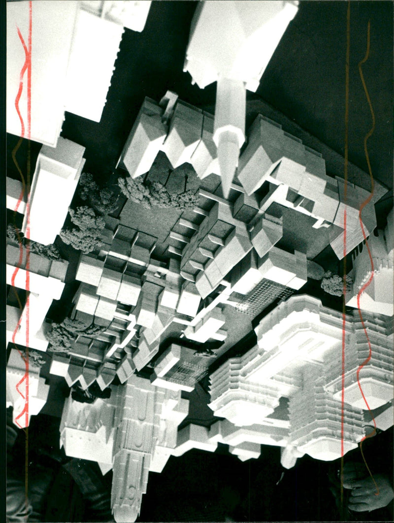 1978 ROMERBERG MODELS MODEL ROWERBERG METER KUHN MAIN ARE - Vintage Photograph