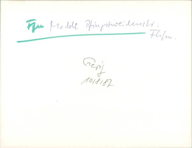 1987 RASIA WEIDSTRAE HILMER SATTLER JULI SEN LAGEPLANT FRU MODELS Pentecost - Vintage Photograph