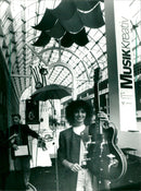 1992 FLUE NESSEU MUSIC FAIR FLAM MOST POPULAR - Vintage Photograph