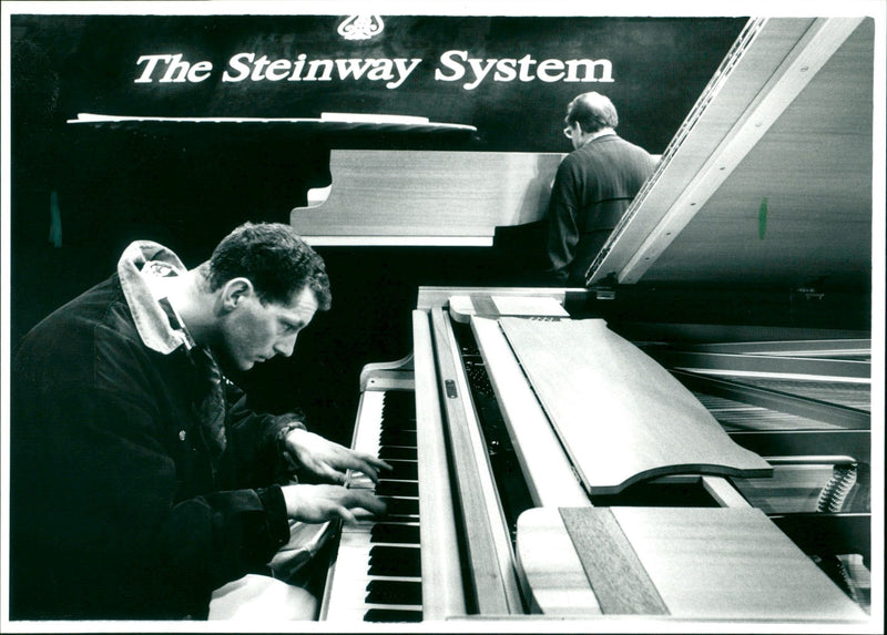 FLUE NESSEU MUSIC FAIR PLAY EFFECTIVE DRUM IKA RIN - Vintage Photograph