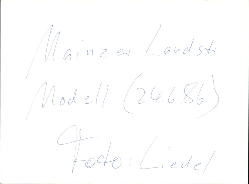 PLATZE MAINZER LANDST MODEL TODOS LIEDER SENSES AND - Vintage Photograph