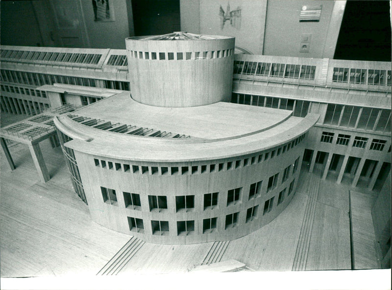 OTHER INSIDE MODEL WALHOSHIM ILUM GERIG STALLE AND IMAGE - Vintage Photograph