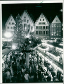 HEIE MAROMI PHOTO PRODUCTION WITTELSBACHERALLEE FRANKFUR FILM - Vintage Photograph