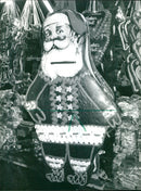 HEIE MAROMI PHOTO PRODUCTION WITTELSBACHERALLEE FRANKFUR FILM - Vintage Photograph