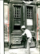 KONIG BIS FRANKFURTER BILDBESTELLUNG BRIEFCASTE XXX SIGNATURE KAN OPON EDIT - Vintage Photograph