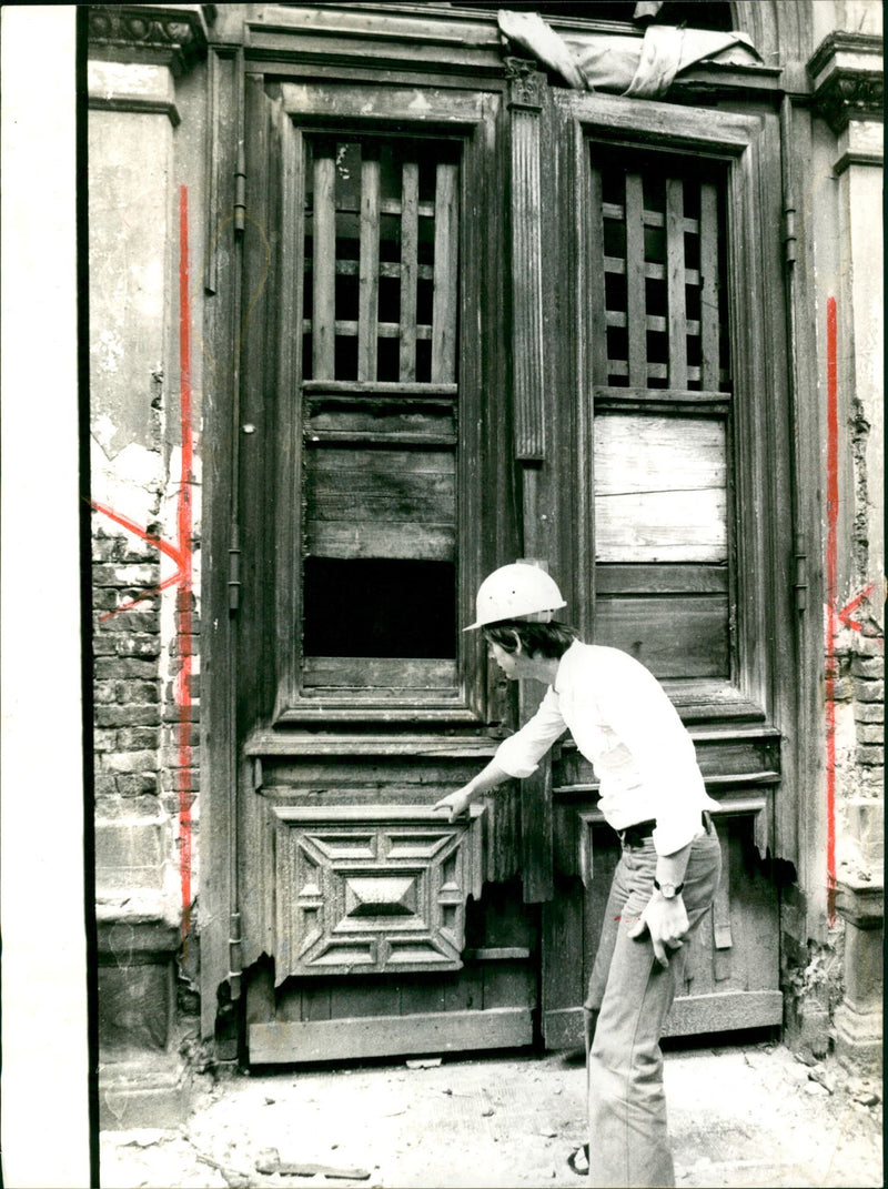 KONIG BIS FRANKFURTER BILDBESTELLUNG BRIEFCASTE XXX SIGNATURE KAN OPON EDIT - Vintage Photograph