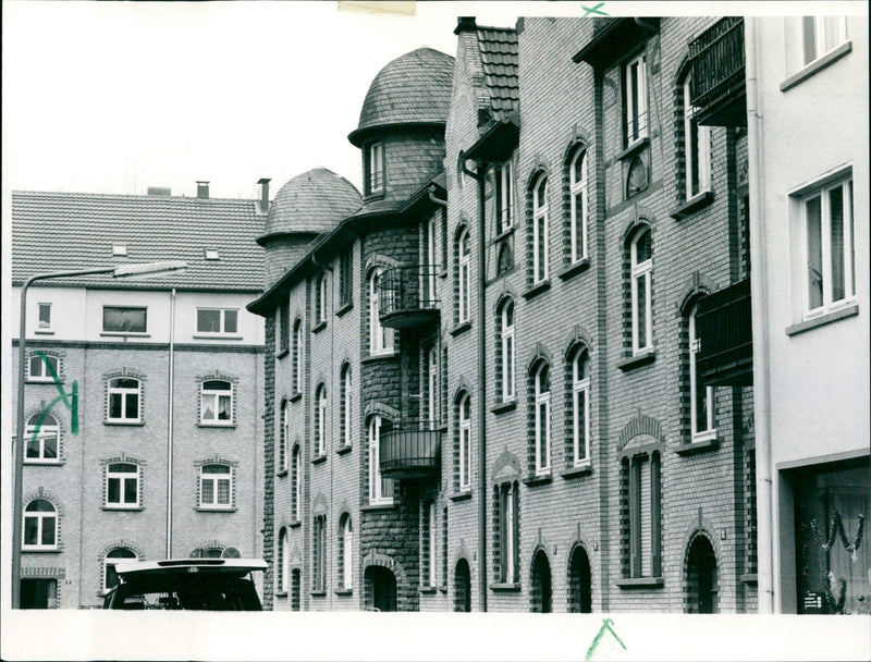 HOUSING HOUSES RENT BEGINNING FILM - Vintage Photograph