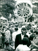 WALOCHESTAG THE WALCHLESTY ISSUE PUBLISHED SIGNATURE - Vintage Photograph