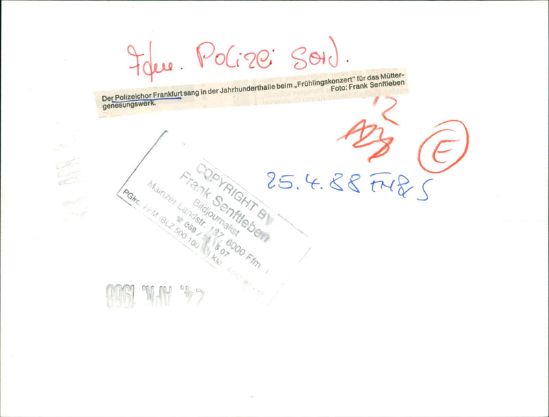 1988 POLICE KILN FURT BLOOD CENTURY HALL - Vintage Photograph