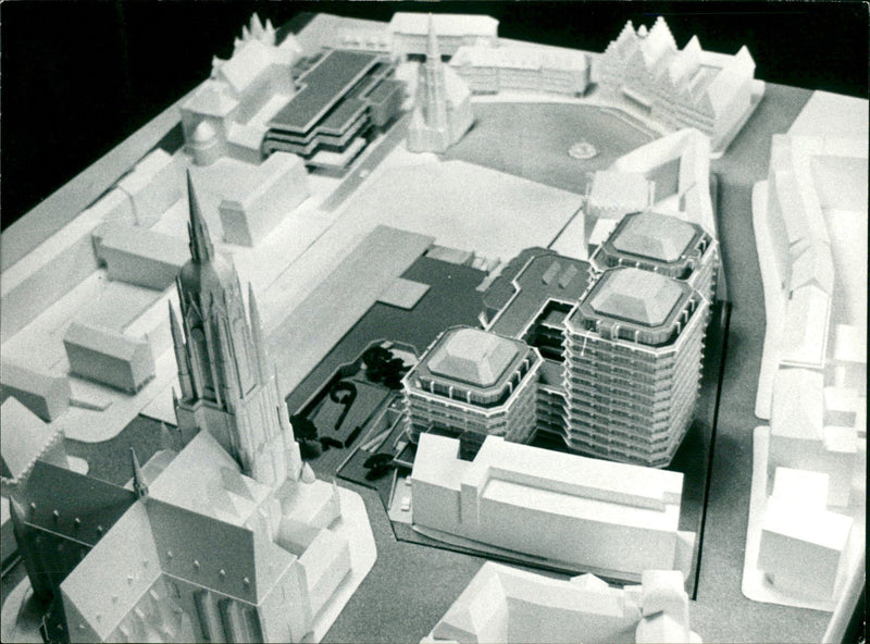 1972 TOWN HALL MODELS ROMER PLA COUNCIL DESIGN TECHNICAL CONSIST HERE BUILDING - Vintage Photograph
