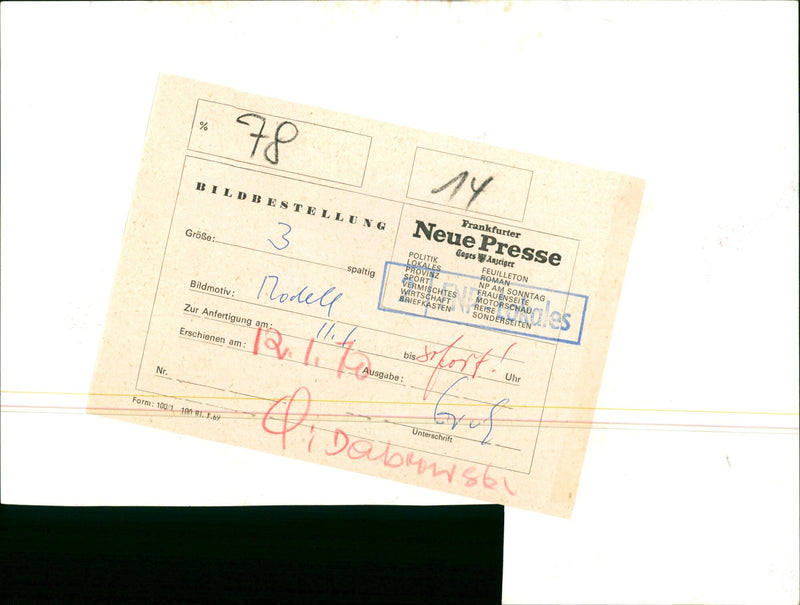 TOWN HALL MODELS FRANKFURTER MIXED CHAFE SIGNATURE JAY RODELL TRAILS GROE - Vintage Photograph