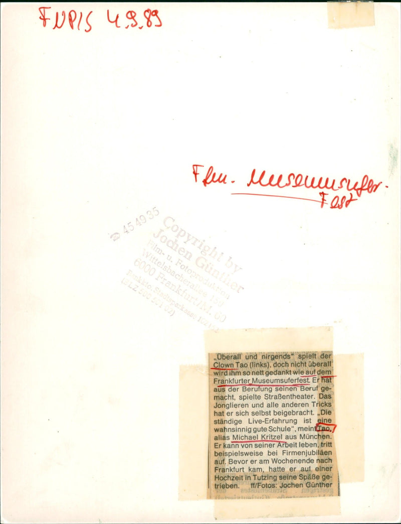 1989 NUSEEN MUSEUMSUFERFEST TRICKS EVERYWHERE FUPIS FILM MICHAEL - Vintage Photograph