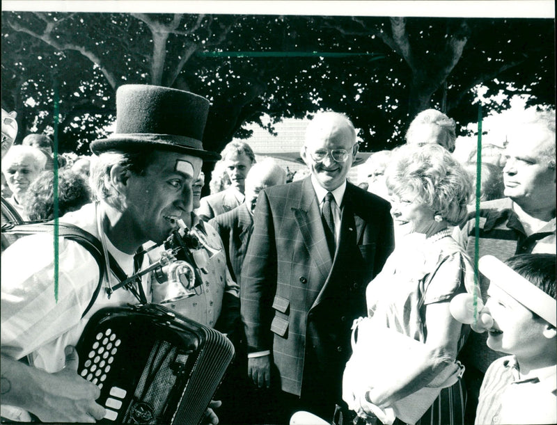 1988 NUSEEN MUSEUMSUFERFEST FUPS TRLZ LUFER FRANKFURT FOTO FILM - Vintage Photograph