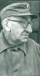 JOSS BUMBUA ZIUASJAD BIS PROBE VERMISCHTES MILLE SIGNATURE HAUNTA AUS - Vintage Photograph