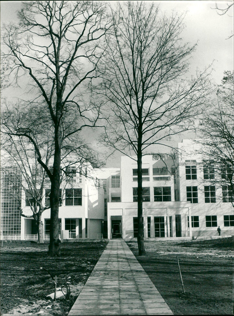 1985 MUSEUMS KUNS SEBAUDE AUER MODELS MUSEUM CRAFTS FRANKFU OPEN - Vintage Photograph