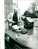 1989 EMERGENCY SERVICE ELECTRODIENS HOLMER WEFERS ELEKTR FILM - Vintage Photograph