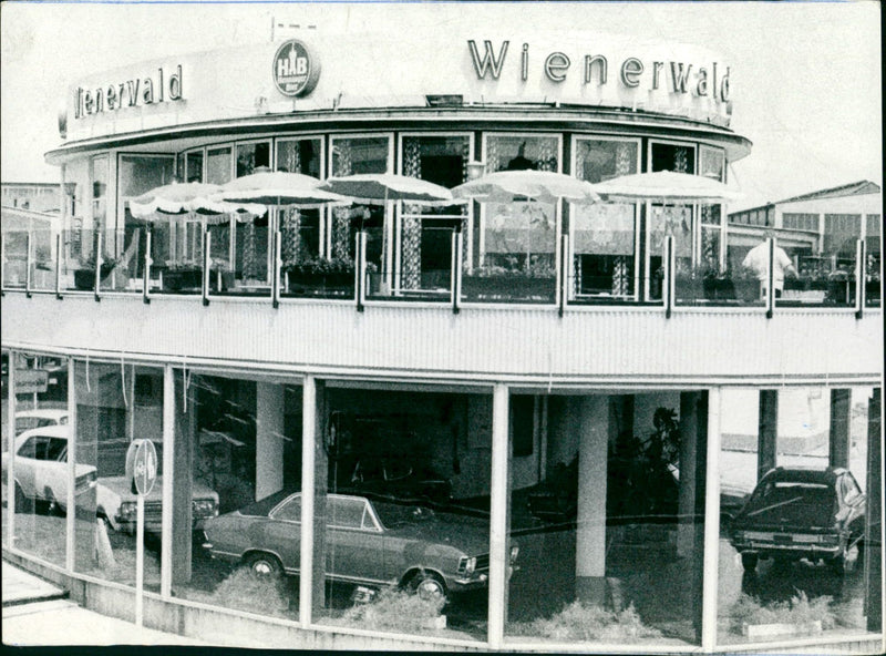 1974 OPEL RONDELL WIENERWALD ALIZ NATI HERE ROUELELL FNP BREZ LIVEAT - Vintage Photograph