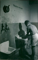 TUXEDO EFM POSTWARDS MISCELLANEOUS AND MUSIC - Vintage Photograph