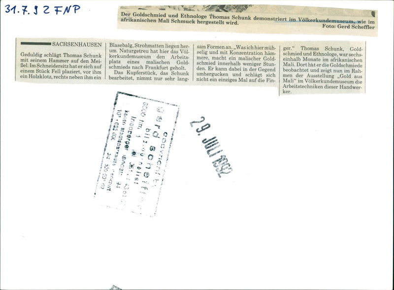 1992 MUSEUMS VOLKERKUNDE BUILDING MODELS KERKUNDEMUSEUM ETHNOLOGIST SACHSENHAUSE - Vintage Photograph