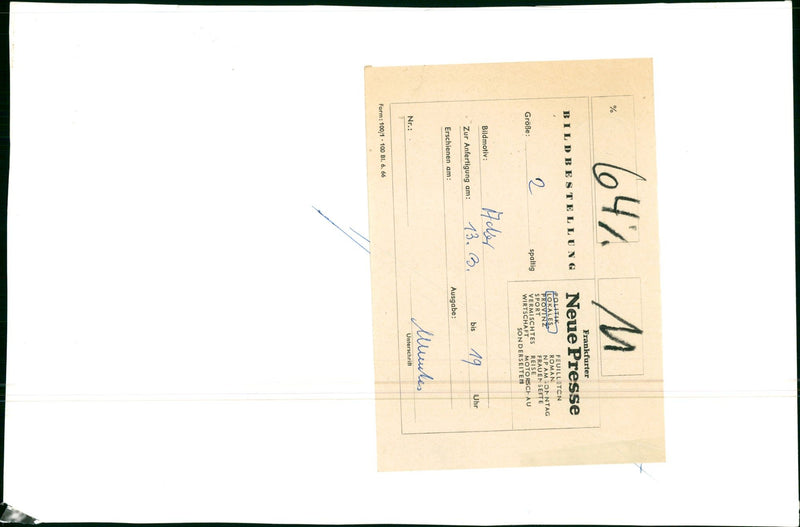 OBERRAC FEUILLITEN HIGH FRANKFURT ROKALES PAGE MIXED SCHAU SIGNATURE - Vintage Photograph