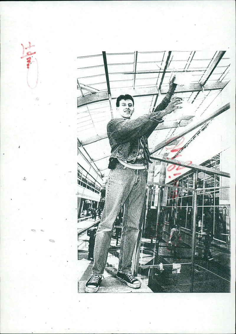 MULL VARIOUS GIFI SPONS PAINTED MULE SPERS GOETANA FILM - Vintage Photograph