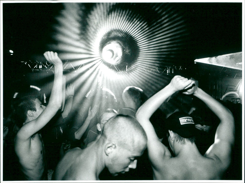 MUSIC EVER PARTY THEATER KATHARINEI BICHE THERE ZUSIC ALBUM SONGS - Vintage Photograph