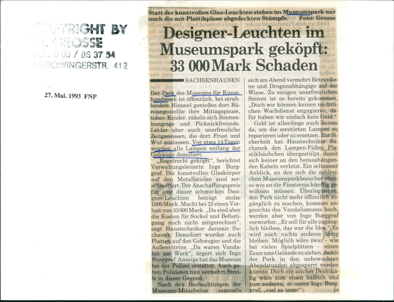 1993 MUSEUMS KUNS SEBAUDE AUER MODELS INSTEAD ARTISTIC GLASS GRAF DESIGNER - Vintage Photograph