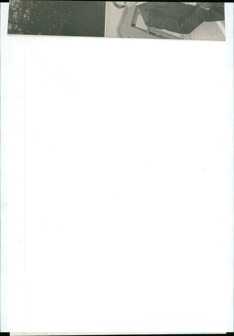 1998 MUSEUMS KUNS SEBAUDE AUER MODELS CANADIAN JAMES BRADBURNE TAKES OVER - Vintage Photograph