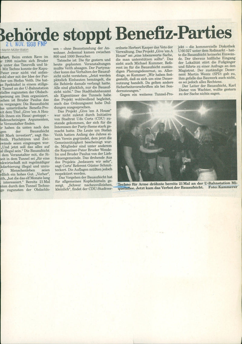 1998 ZUSIK MUSIC PARTY THEATER KATHARINESKICHE JALI THERE FIR PAUL MICHAEL - Vintage Photograph