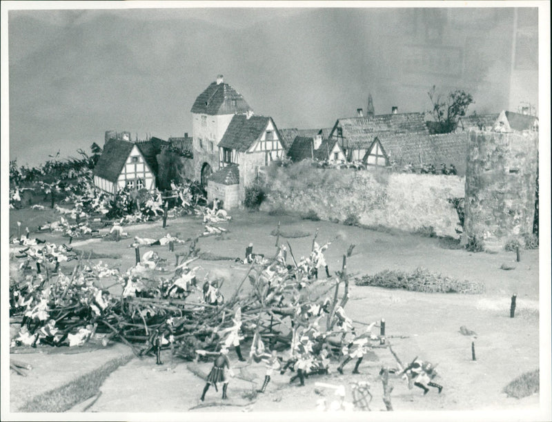 ZUSEEN DIMATMUSEUMEN AGEN ENKHEIM COLDSTEIN BONAMES FILM - Vintage Photograph